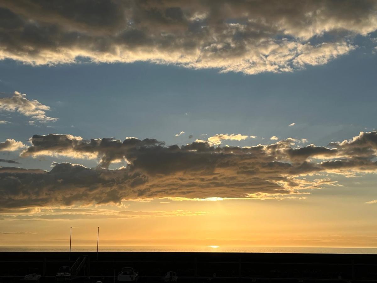 Mon Balcon Face A La Mer - Les Marinas Deauville Kültér fotó