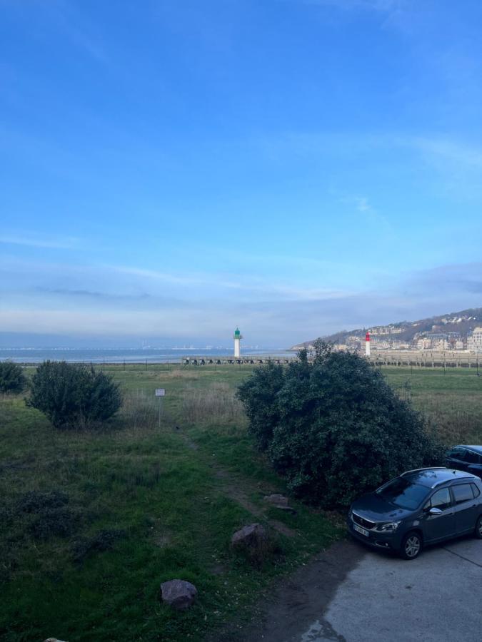 Mon Balcon Face A La Mer - Les Marinas Deauville Kültér fotó